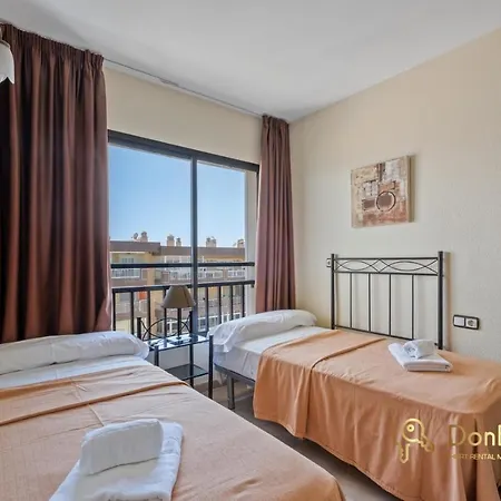 Aparthotel Con Parking Privado En El Paseo Maritimo De *