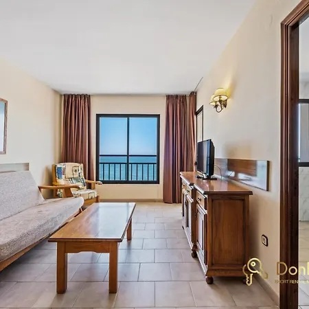 Aparthotel Con Parking Privado En El Paseo Maritimo De