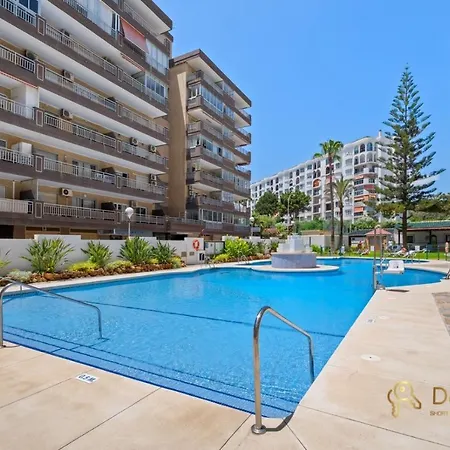 Aparthotel Con Parking Privado En El Paseo Maritimo De