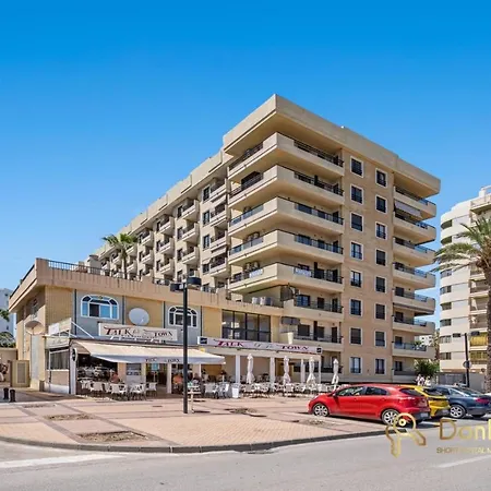 Hotel apartamentowy Con Parking Privado En El Paseo Maritimo De