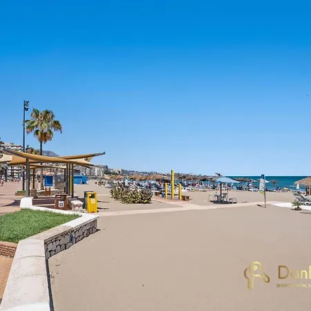 Con Parking Privado En El Paseo Maritimo De מלון דירות *